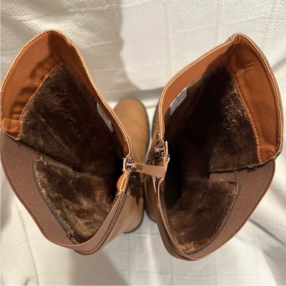 Dream Pairs Brown Faux Fur Lined Boots - Picture 5 of 8